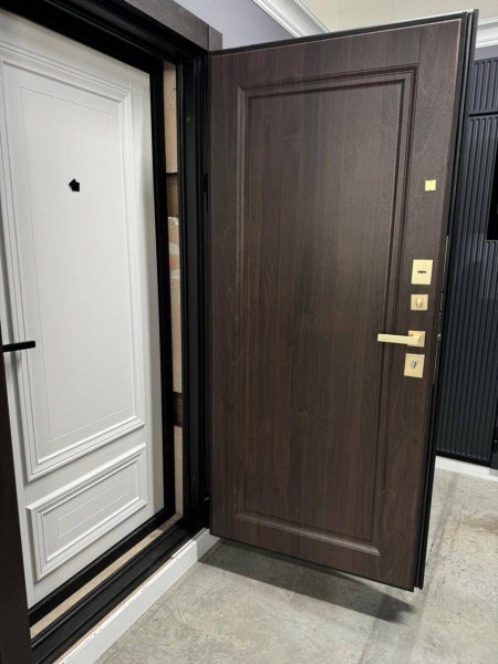 ФЛОРЕНЦИЯ ДУБ